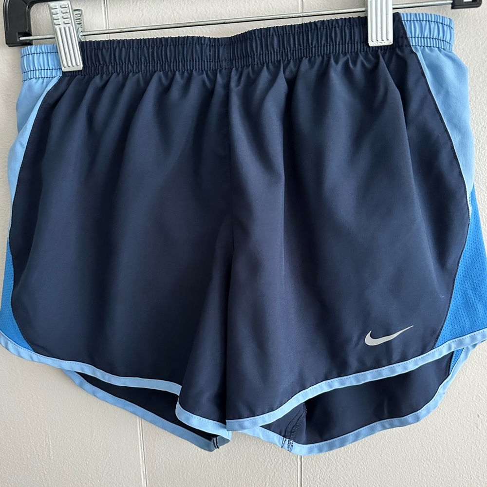 Nike dri fit running shorts women’s size XS